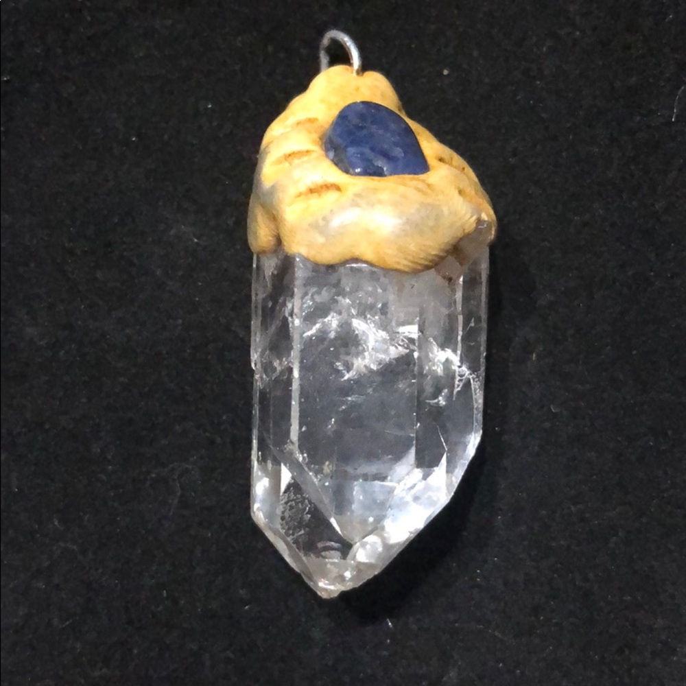 Genuine Quartz - Picture 6 of 7